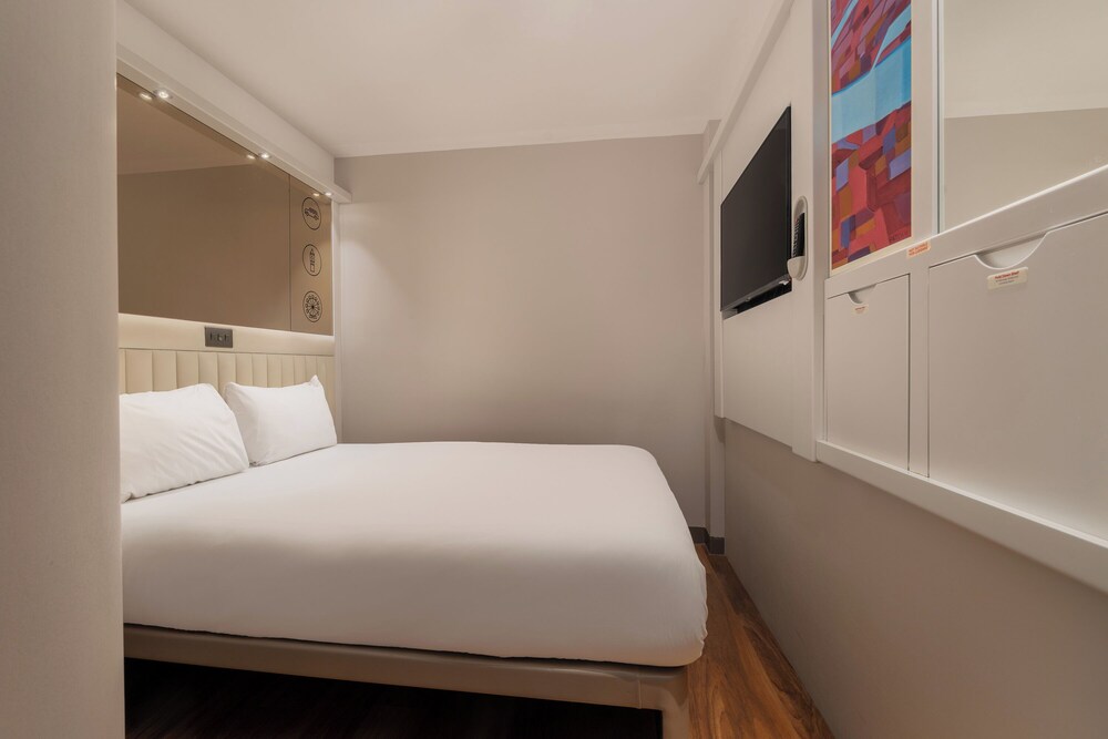Classic Double without Window del hotel Point A - London, Canary Wharf