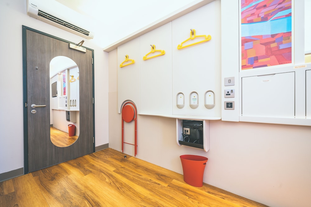 Classic Double with Window del hotel Point A - London, Canary Wharf. Foto 3