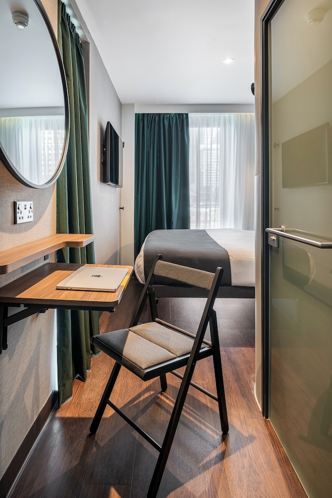 Cosy Double with Window del hotel Point A - London, Canary Wharf. Foto 4