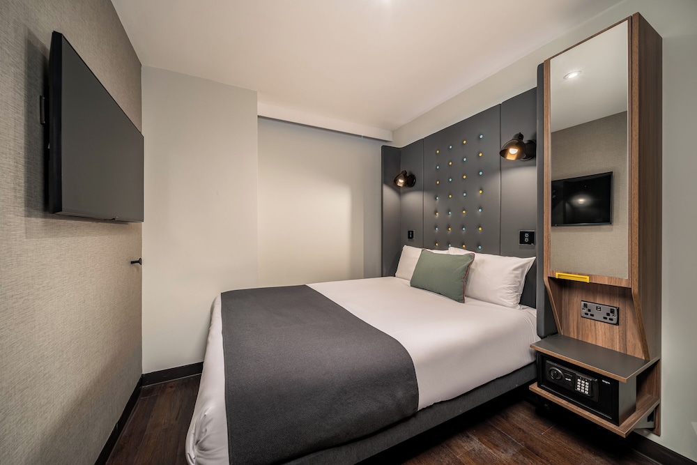Cosy Double without Window del hotel Point A - London, Canary Wharf
