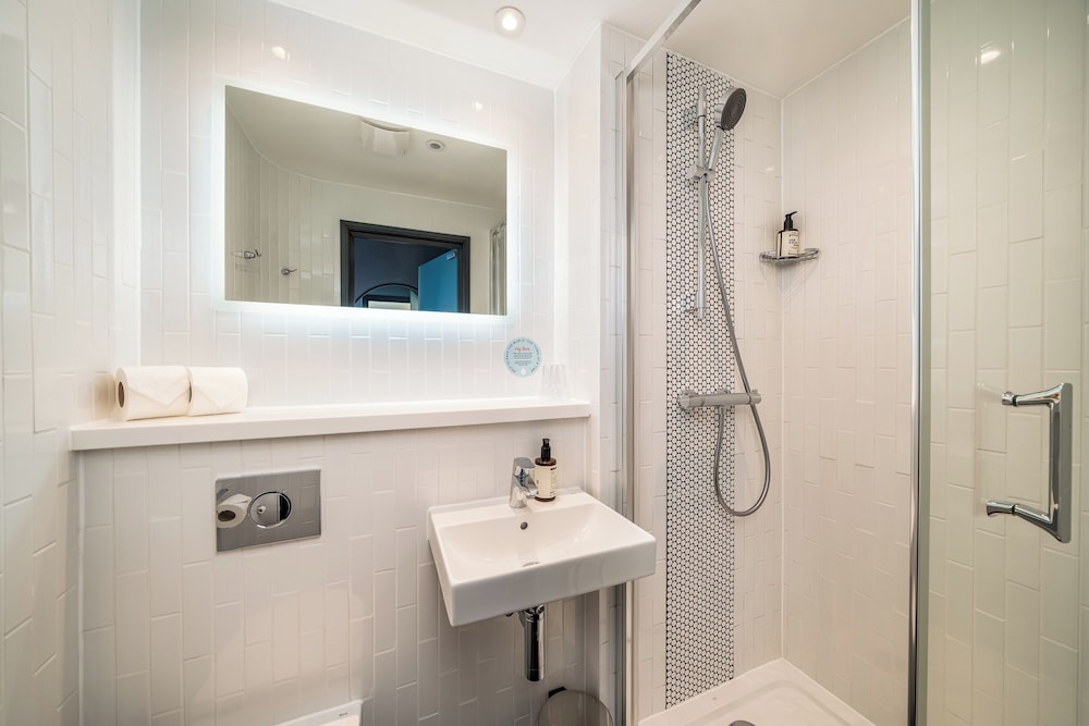 Cosy Double without Window del hotel Point A - London, Canary Wharf. Foto 3