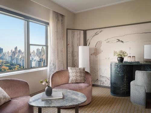 Habitación Park con cama extragrande y vistas del hotel Park Lane New York. Foto 1