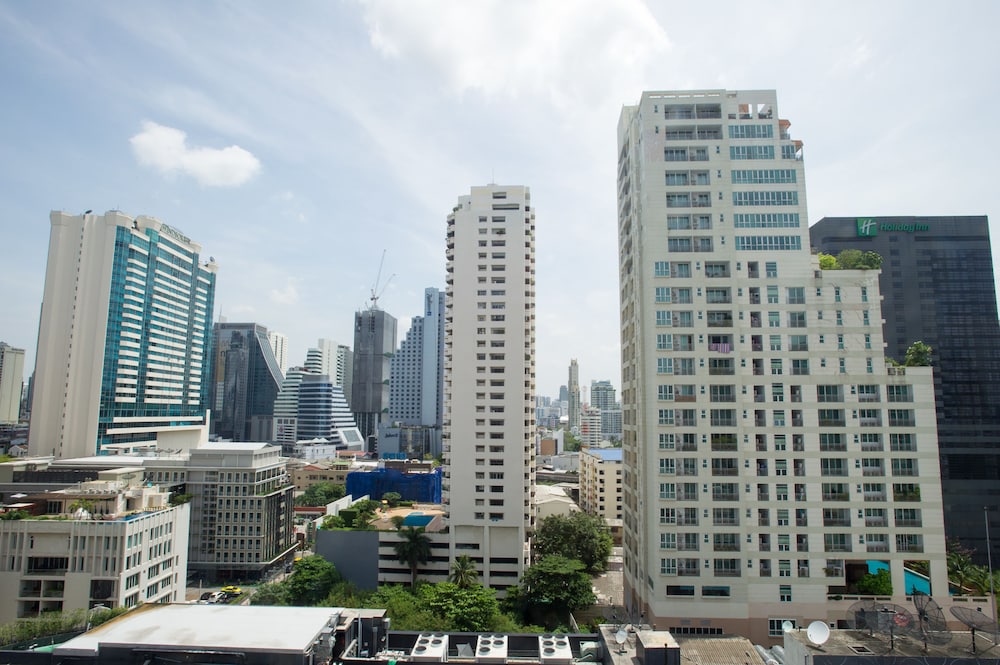 HABITACIÓN SUPERIOR, 1 Cama King Size, Vistas a la Ciudad del hotel Novotel Bangkok Sukhumvit 20. Foto 12