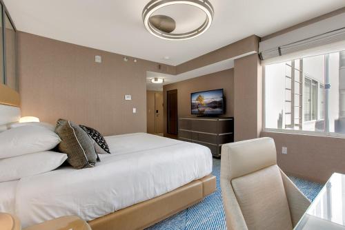 Alojamiento Deluxe - 1 cama grande - Adaptado para personas de movilidad reducida del hotel Zoe Fisherman's Wharf. Foto 8