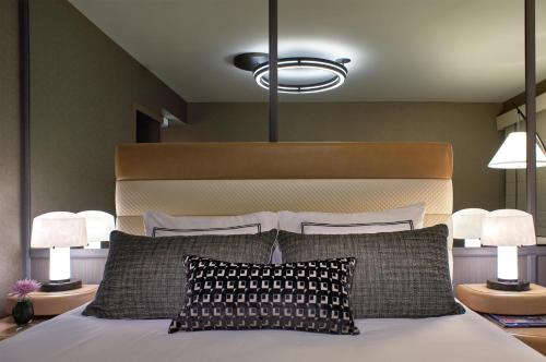 Alojamiento Deluxe - 1 cama grande - Adaptado para personas de movilidad reducida del hotel Zoe Fisherman's Wharf. Foto 9