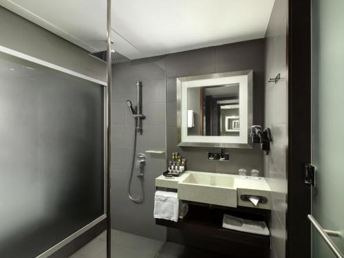 Habitación Doble Executive de lujo - 2 camas del hotel Novotel Yangon Max. Foto 7