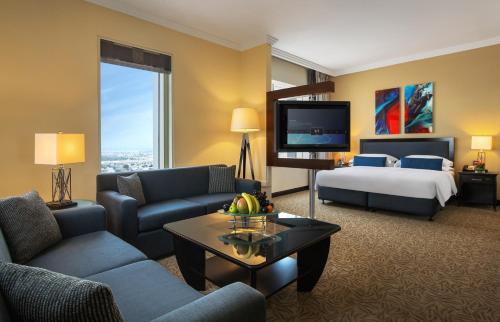 Alojamiento Familiar Prémium con cama extragrande del hotel Towers Rotana