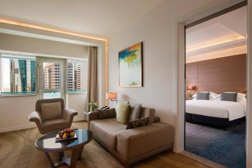 Apartamento de 1 dormitorio del hotel Towers Rotana. Foto 1