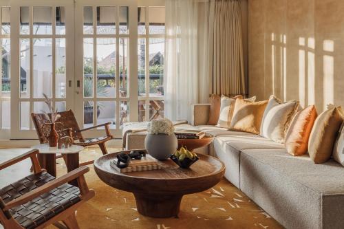 One Bedroom Al Bahar Villa with Private Pool - Way Airport Transfer, Butler Service, Daily Breakfast in - villa & Afternoon Tea, Evening Drinks & Canapes del hotel Jumeirah Beach. Foto 7