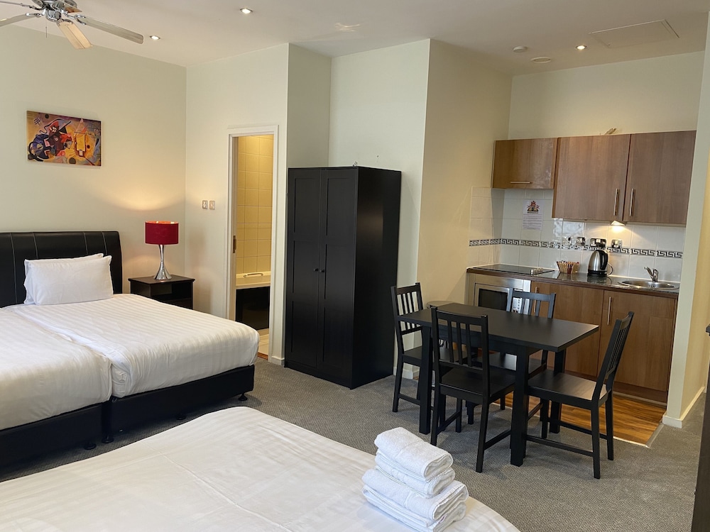 Estudio Cuádruple del hotel Grand Plaza Serviced Apartments. Foto 11