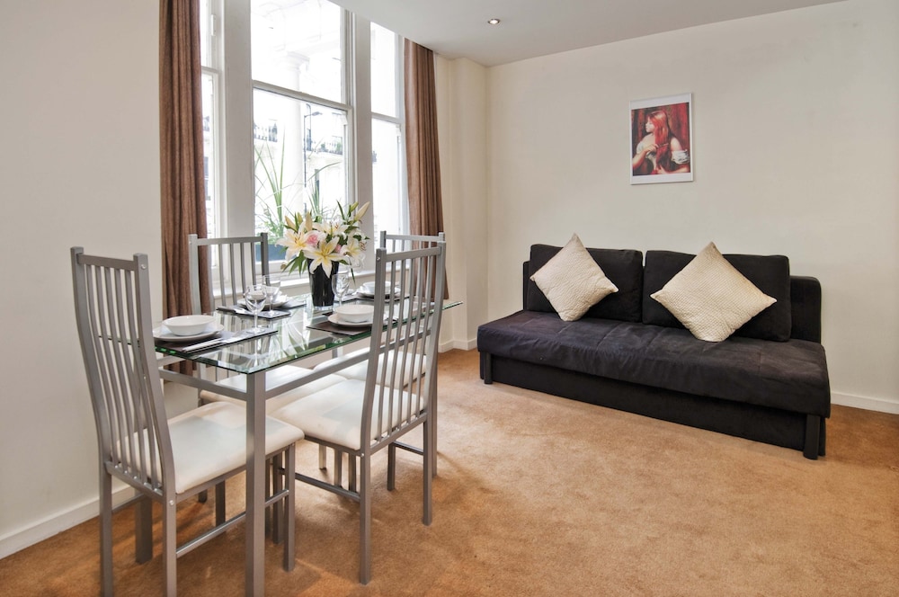 Estudio Cuádruple del hotel Grand Plaza Serviced Apartments. Foto 38