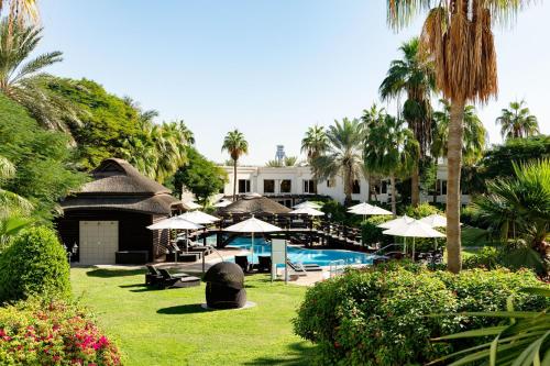 Premium Suite, Larger Suite, Garden View, with Executive Lounge Access del hotel Le Meridien Dubai and Conference Centre. Foto 19