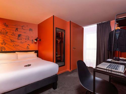 Habitación Doble Estándar del hotel Ibis Styles Paris Gare De L'est Magenta. Foto 1