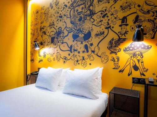 Habitación Doble Estándar del hotel Ibis Styles Paris Gare De L'est Magenta. Foto 17