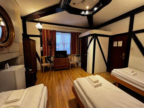 Habitación Triple del hotel Dolphin. Foto 20