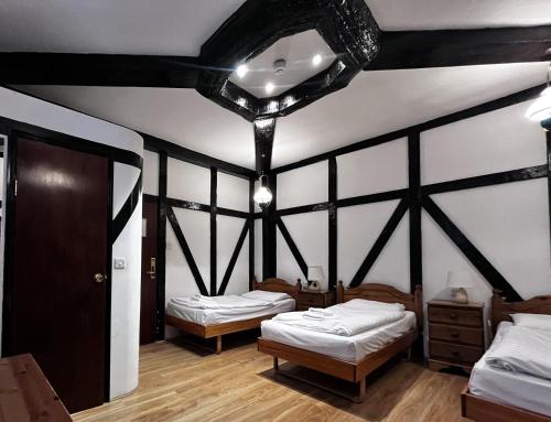 Habitación Triple del hotel Dolphin. Foto 21