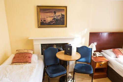 Habitación Doble Estándar - 2 camas del hotel Dolphin. Foto 4