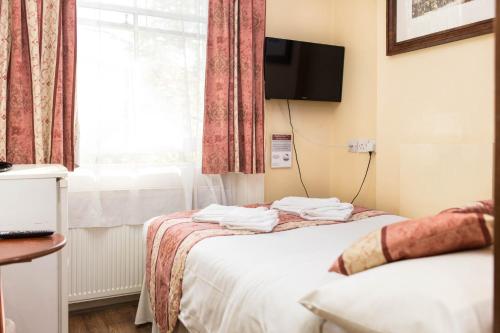 Habitación Doble Estándar del hotel Dolphin. Foto 2