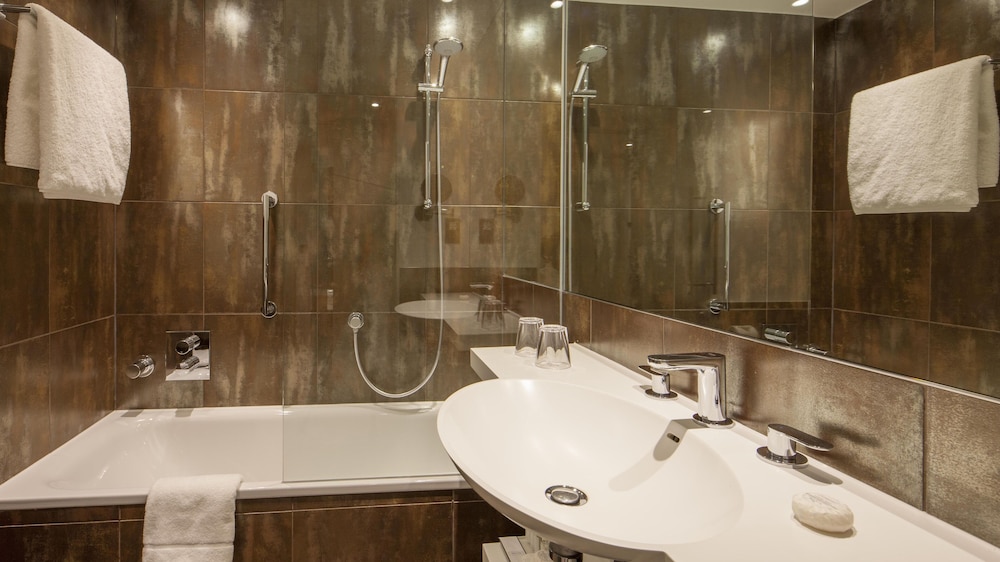 Habitación estándar, 1 cama doble del hotel CROWNE PLAZA - LONDON KINGS CROSS. Foto 7