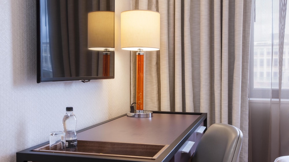 Habitación estándar, 1 cama de matrimonio del hotel CROWNE PLAZA - LONDON KINGS CROSS. Foto 4