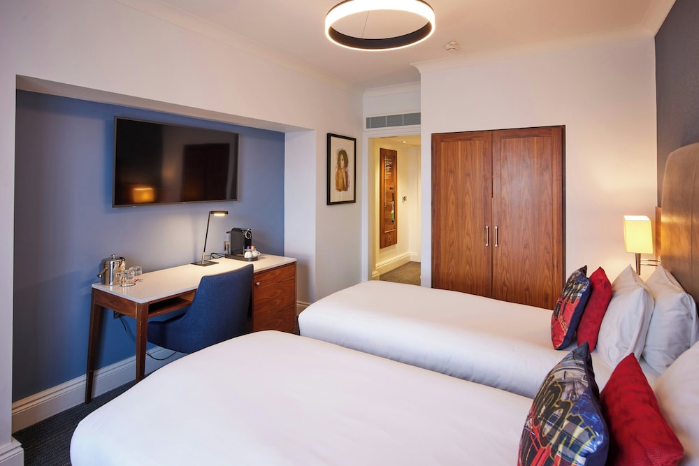 Classic Twin Room del hotel The Cumberland. Foto 3