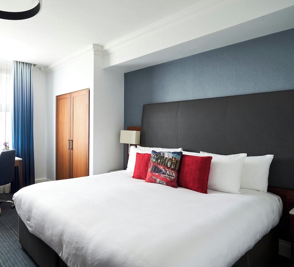 Habitación Deluxe doble del hotel The Cumberland. Foto 1