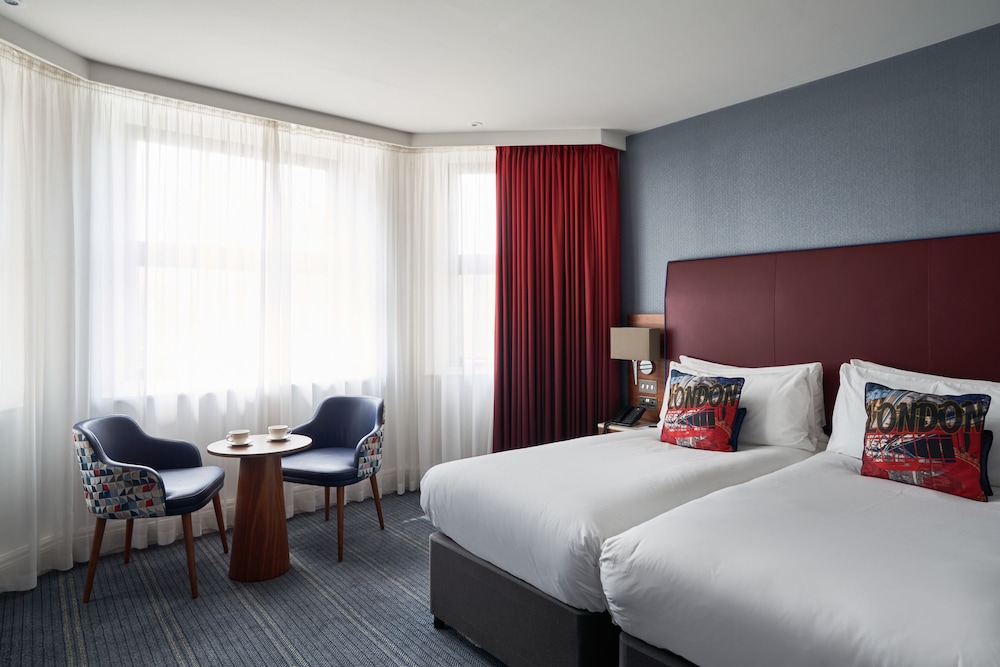 Executive Twin Room (With Executive Club Lounge Access) del hotel The Cumberland. Foto 2