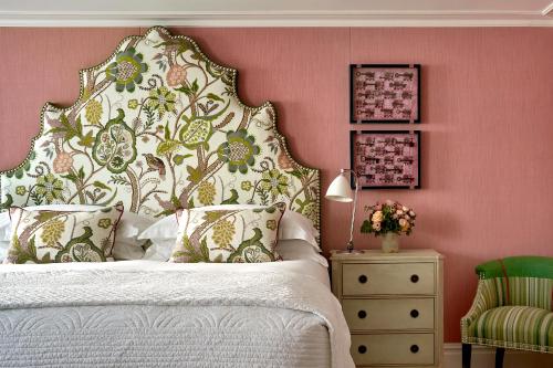 Habitación Deluxe del hotel Knightsbridge Hotel, Firmdale Hotels. Foto 2