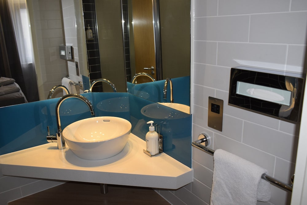 Habitación estándar, 2 camas individuales del hotel Holiday Inn Express London - Croydon, An Ihg. Foto 3