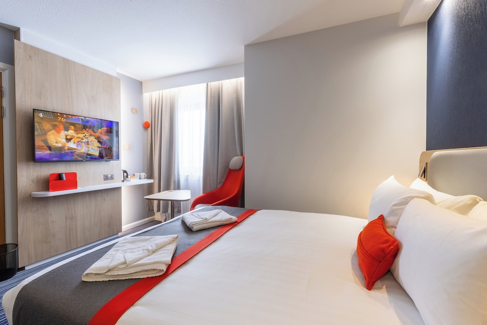 Habitación estándar, 1 cama doble del hotel Holiday Inn Express London - Croydon, An Ihg. Foto 3