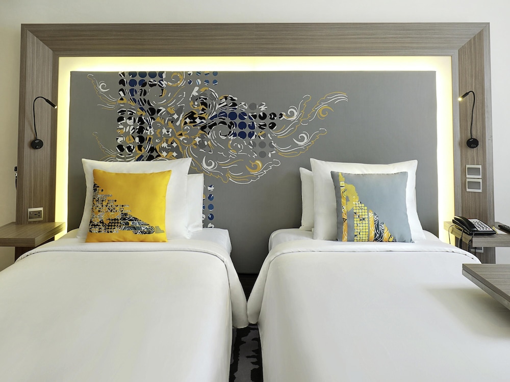 Habitación ejecutiva con 2 camas individuales del hotel Novotel Bali Ngurah Rai Airport. Foto 3