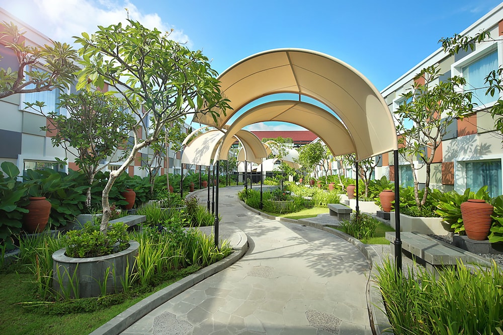 Suite del hotel Novotel Bali Ngurah Rai Airport. Foto 6
