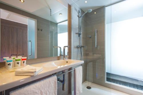 Habitación Premium del hotel Holiday Inn London West