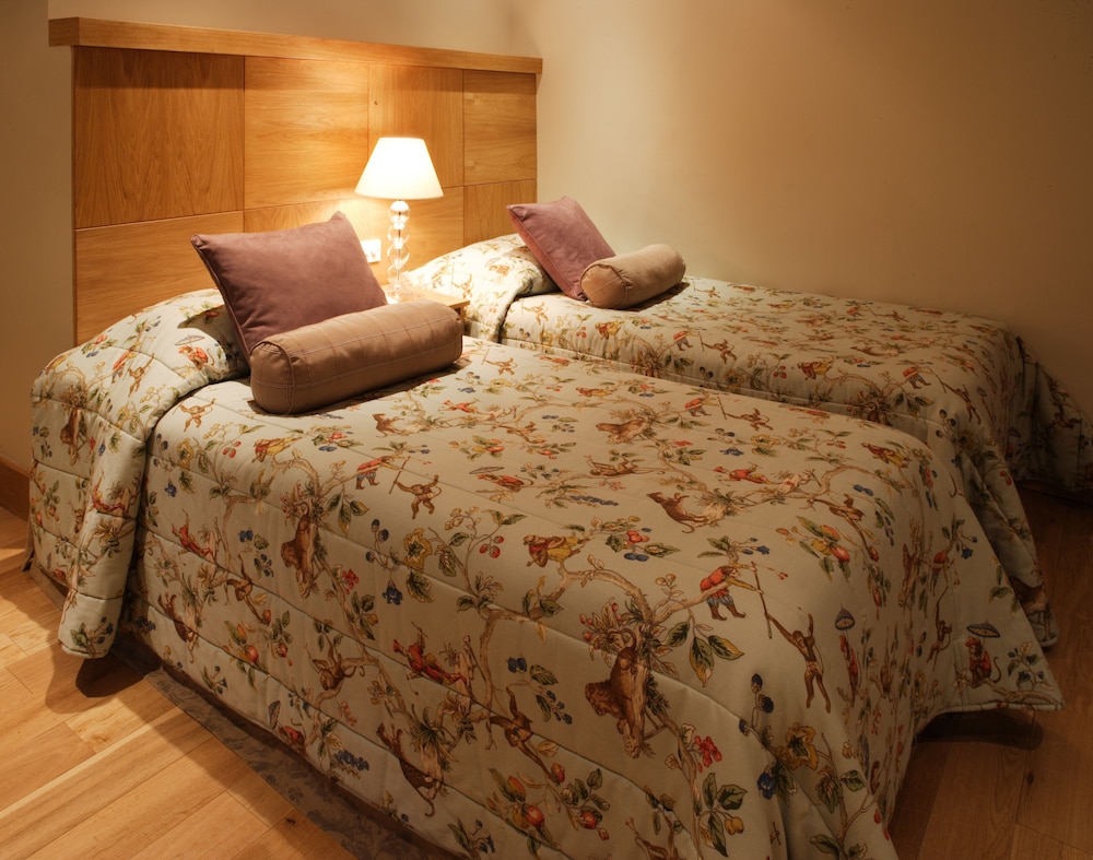 Habitación triple estándar del hotel New Linden. Foto 5