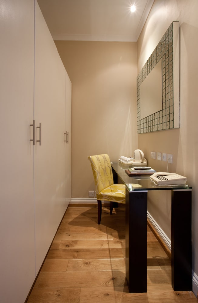Habitación triple estándar del hotel New Linden. Foto 13