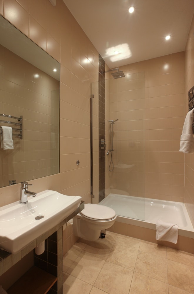 Suite de lujo del hotel New Linden. Foto 10