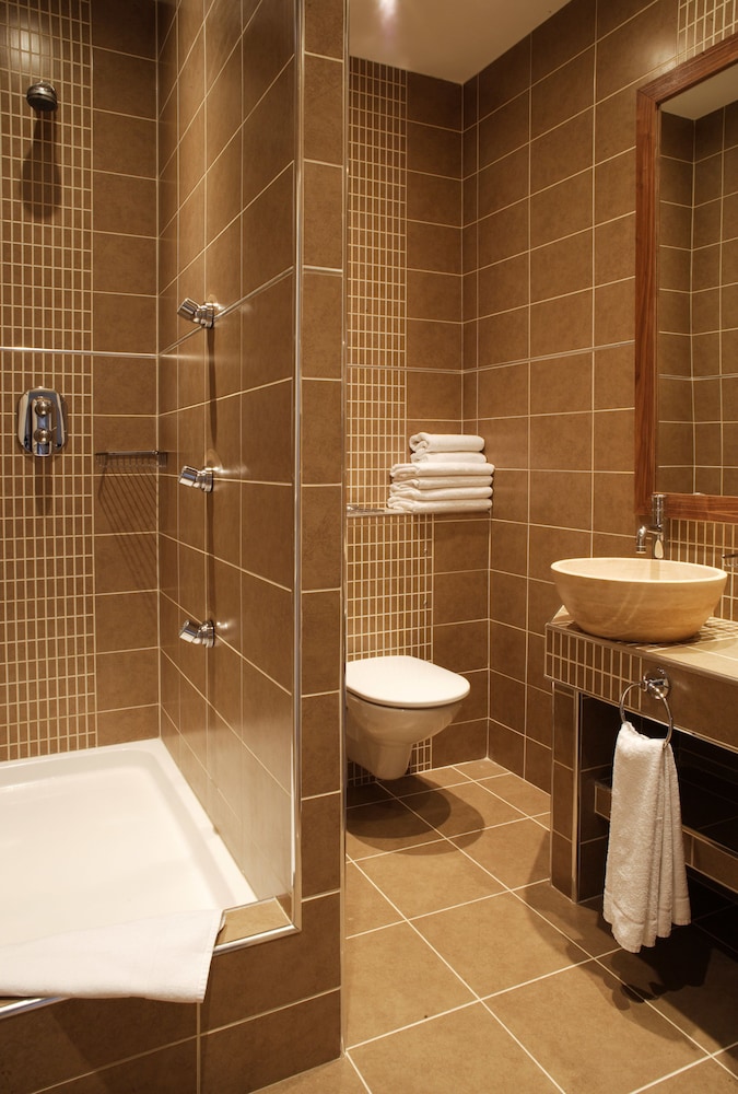 Habitación cuádruple estándar del hotel New Linden. Foto 4