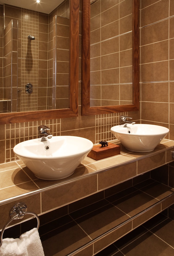 Habitación cuádruple estándar del hotel New Linden. Foto 9