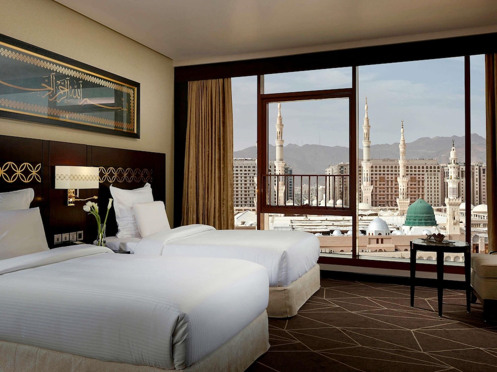 Habitación Deluxe, 2 Camas Individuales - Vistas panorámicas al Haram del hotel Pullman Zamzam Madina. Foto 2