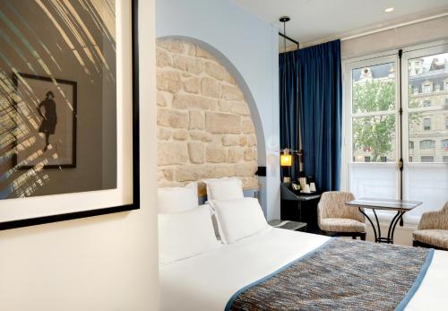 Habitación Doble Estándar del hotel Les Rives De Notre Dame