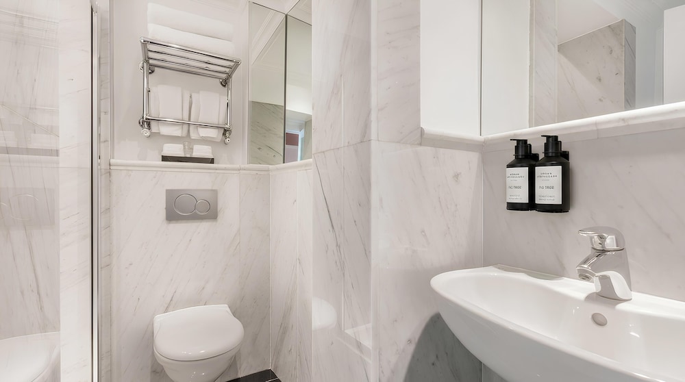 Habitación estándar con 2 camas individuales del hotel Guild Marble Arch. Foto 1