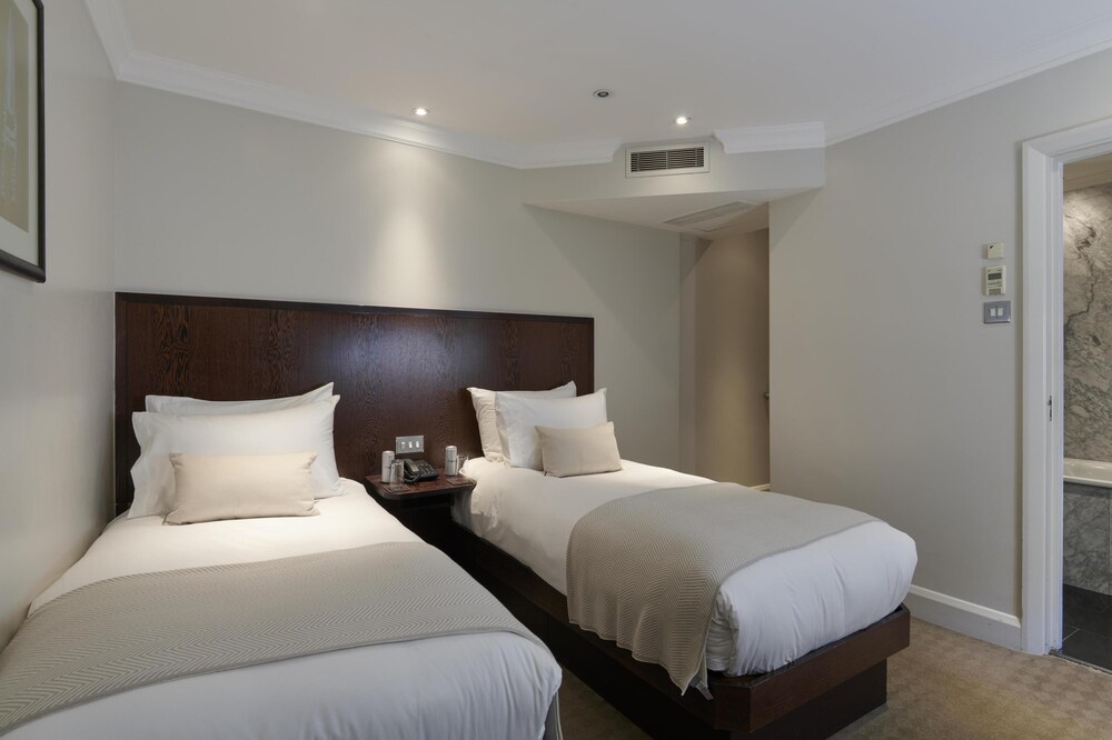 Habitación estándar con 2 camas individuales del hotel Radisson Blu , London Marble Arch (formerly Sussex)