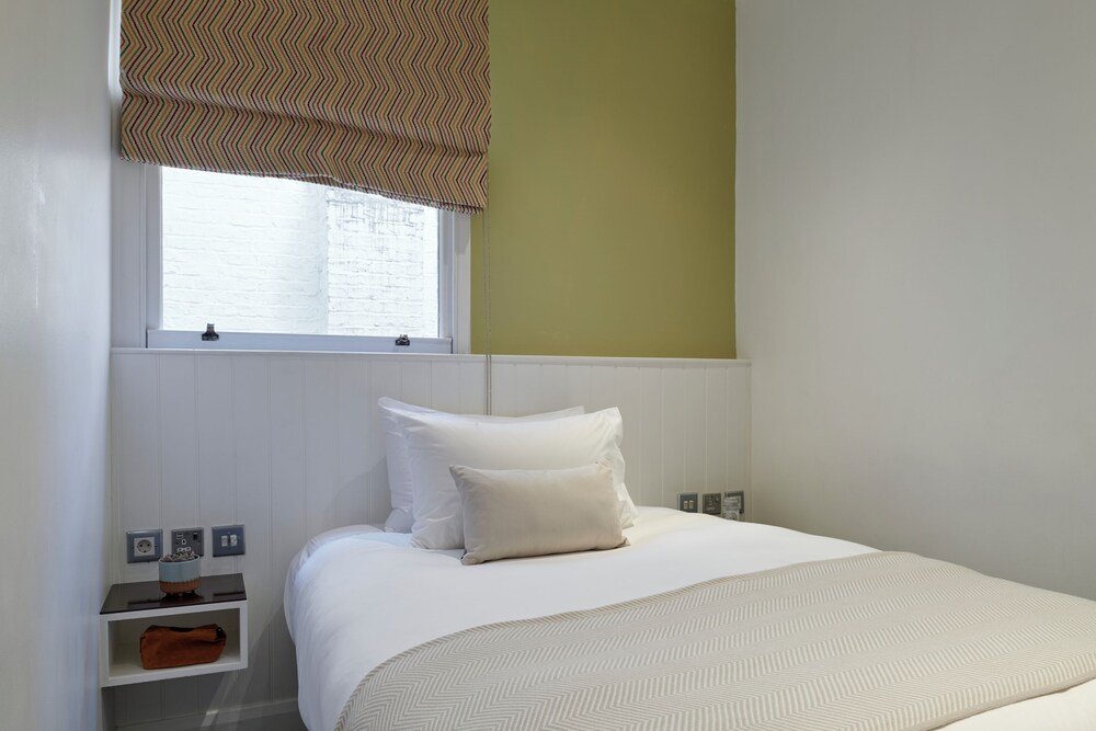 Habitación individual superior del hotel Radisson Blu , London Marble Arch (formerly Sussex). Foto 6