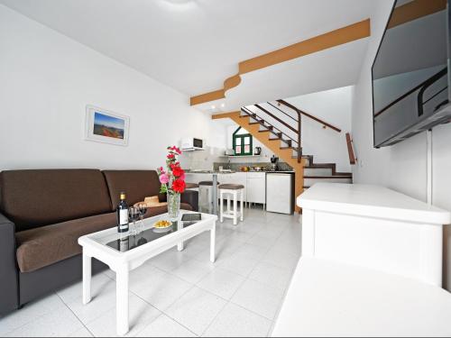 Bungalow de 1 dormitorio del hotel Bungalows Vistaflor. Foto 6