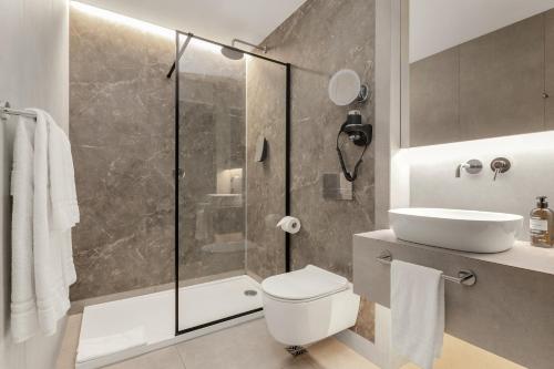 Habitación Cuádruple del hotel Konvin Hotel By Reykjavik Keflavik Airport. Foto 1