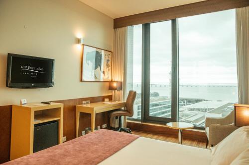 Habitación Individual Estándar del hotel VIP Executive Art's. Foto 4