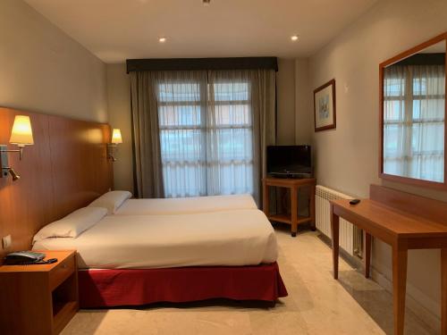 Suite Junior del hotel Exe Gran Almenar. Foto 6