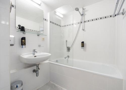Habitación Triple del hotel Enziana Wien. Foto 4