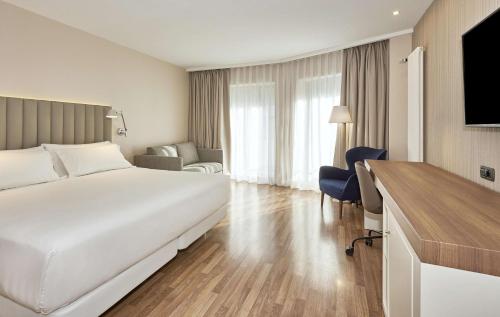 Habitación Doble Superior con vistas del hotel NH Andorra la Vella