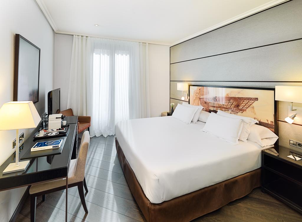 Habitación doble Balcón o Terraza Superior del hotel H10 Universitat